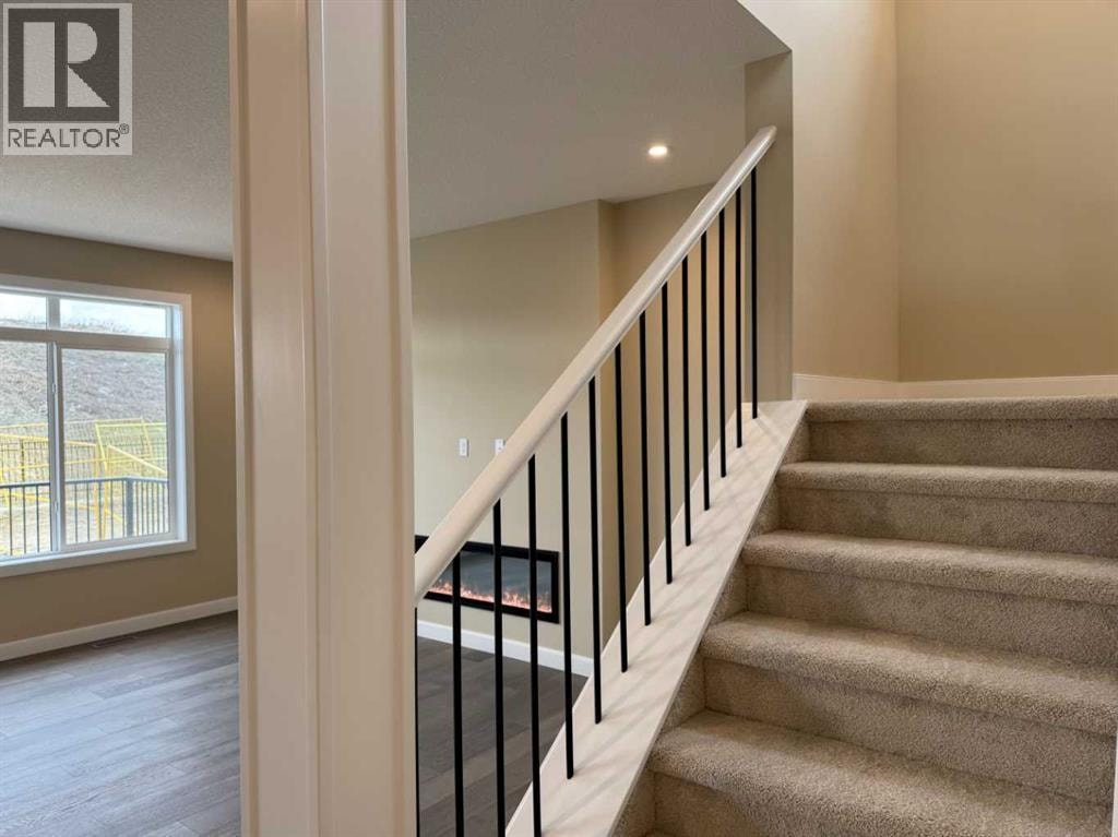 147 sundown Crescent — photo 11