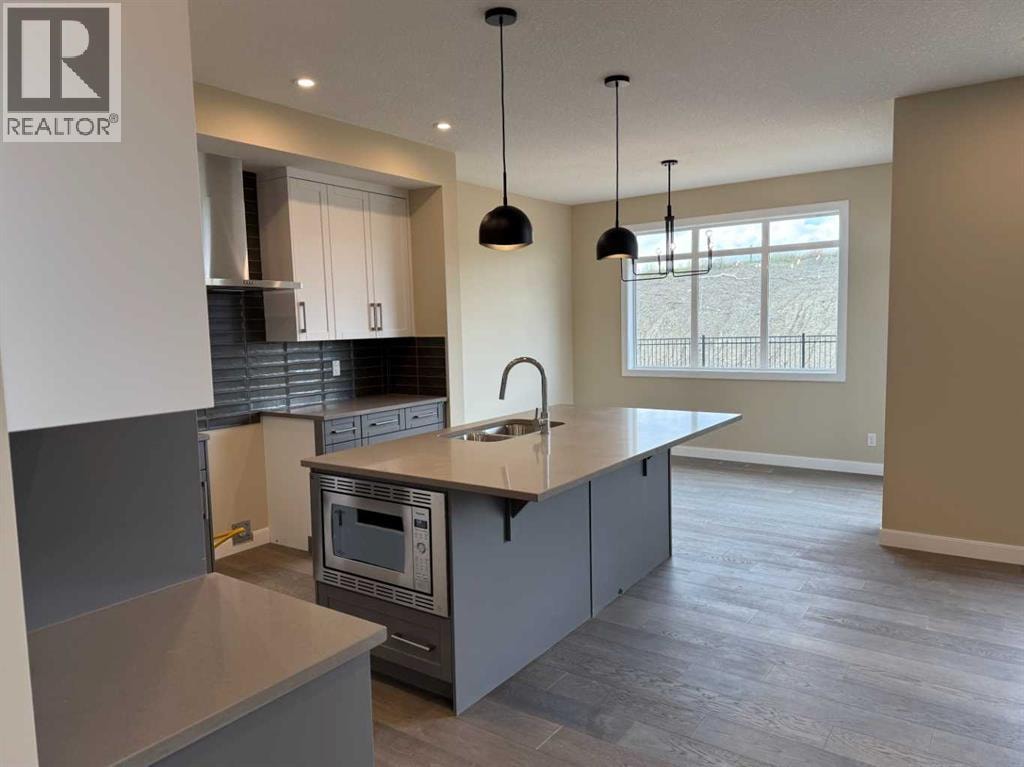 147 sundown Crescent — photo 13