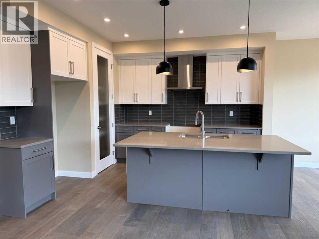 147 sundown Crescent — photo 16