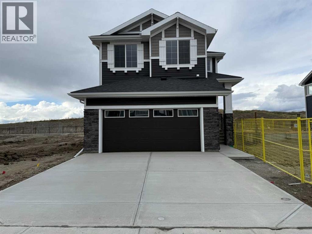 147 sundown Crescent — photo 2