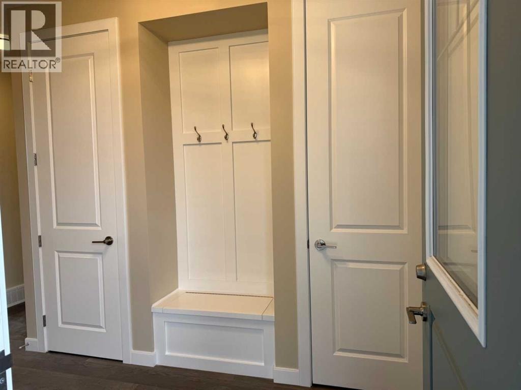 147 sundown Crescent — photo 4