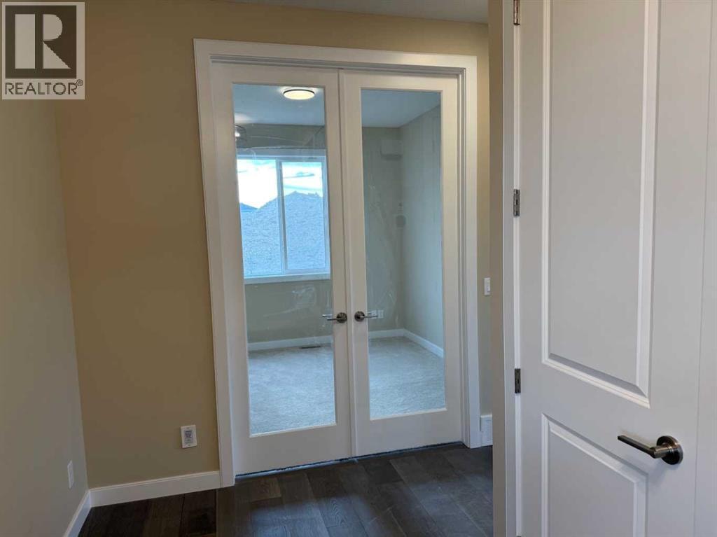 147 sundown Crescent — photo 6