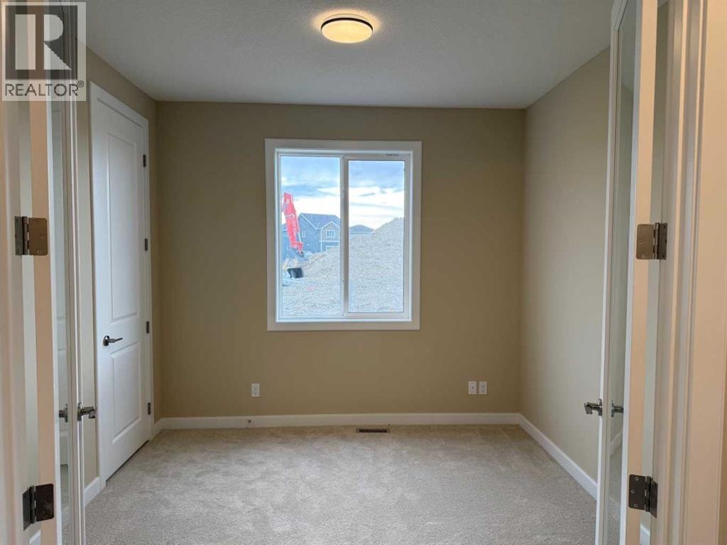 147 sundown Crescent — photo 7