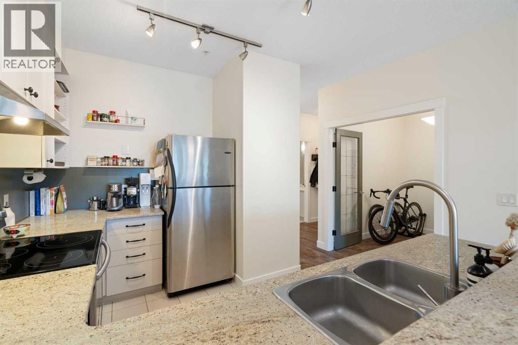 406, 830 Centre Avenue NE — photo 18