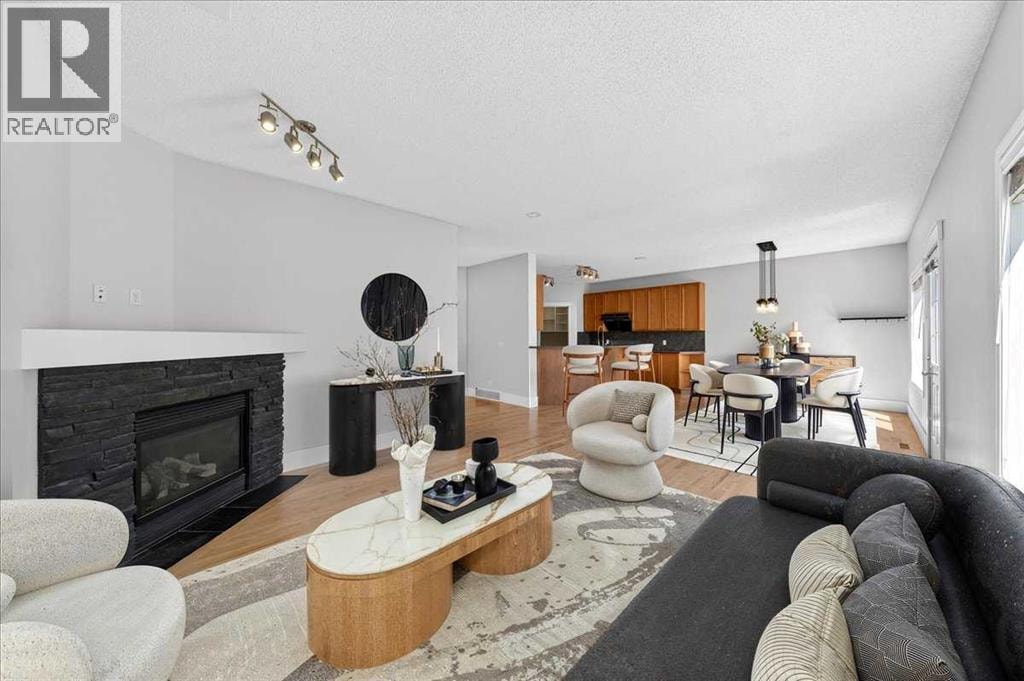 18 Cougarstone Bay SW — photo 12