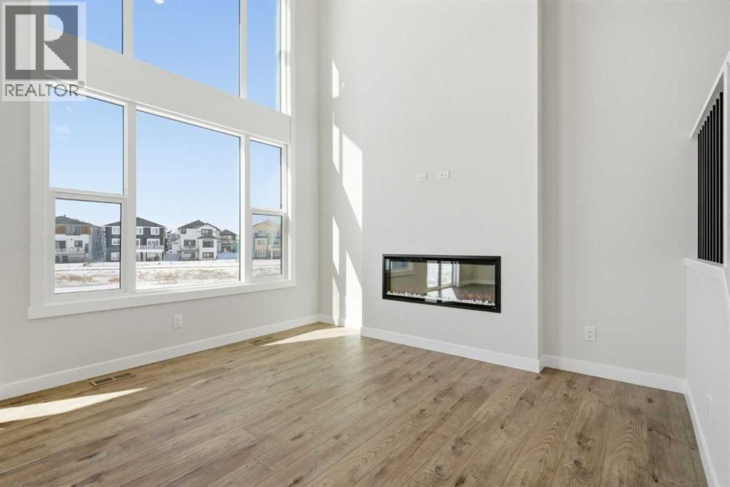 302 Kinniburgh Loop — photo 10