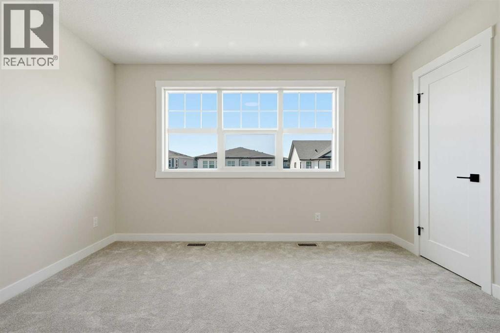 454 Kinniburgh Loop — photo 37