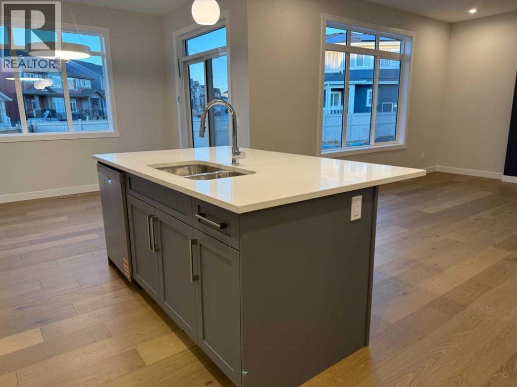 51 Sunrise Heath — photo 16