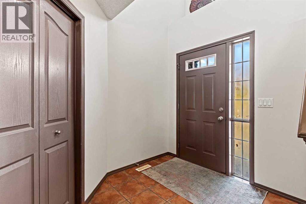 90 New Brighton Manor SE — photo 4