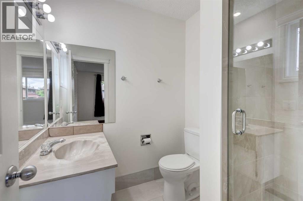660 Queen Charlotte Drive SE — photo 15