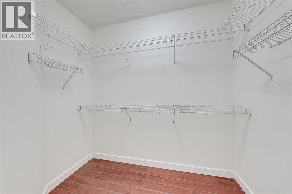 120, 20 Discovery Ridge Close SW — photo 21