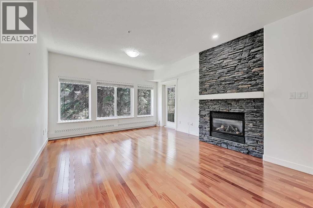 120, 20 Discovery Ridge Close SW — photo 16