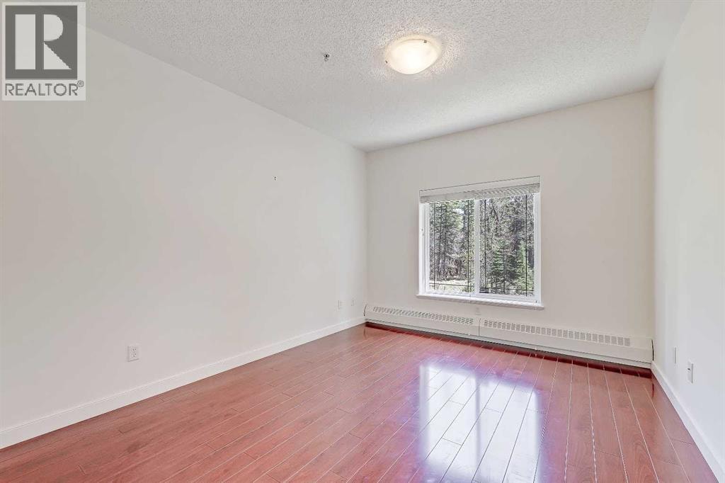 120, 20 Discovery Ridge Close SW — photo 19