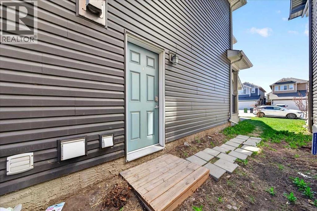 44 Saddlestone Way NE — photo 33