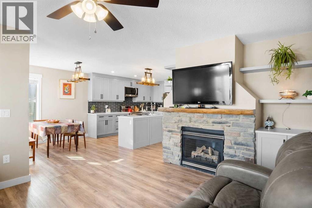 308 Carriage Lane Drive — photo 11