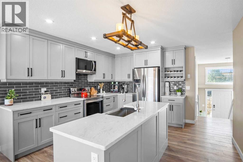 308 Carriage Lane Drive — photo 5