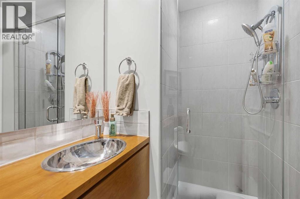 801, 690 Princeton Way SW — photo 30