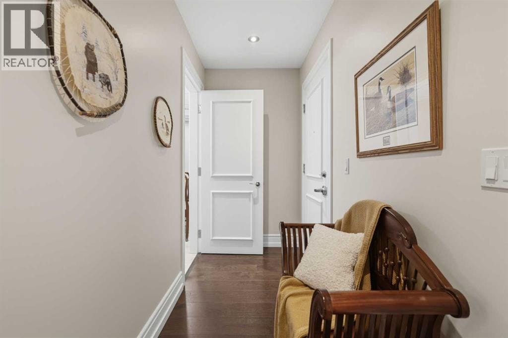 801, 690 Princeton Way SW — photo 31