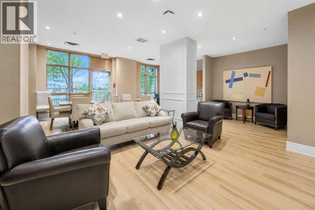 801, 690 Princeton Way SW — photo 42