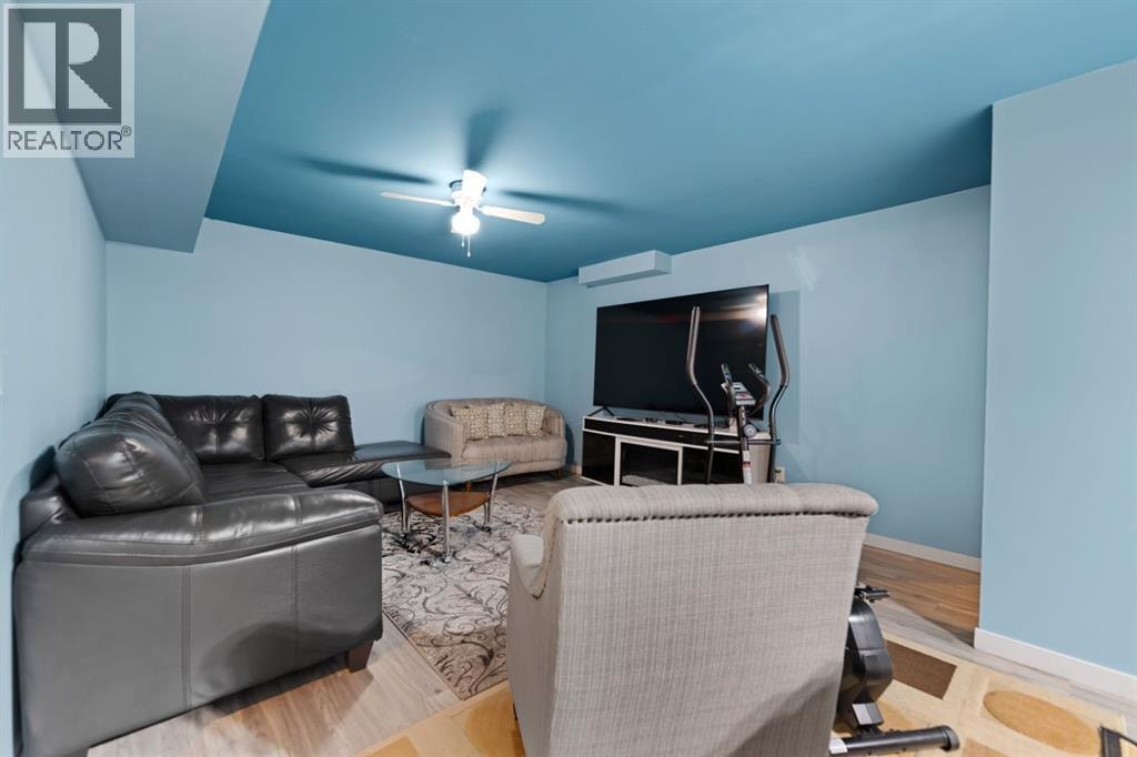 1402 price Road — photo 30
