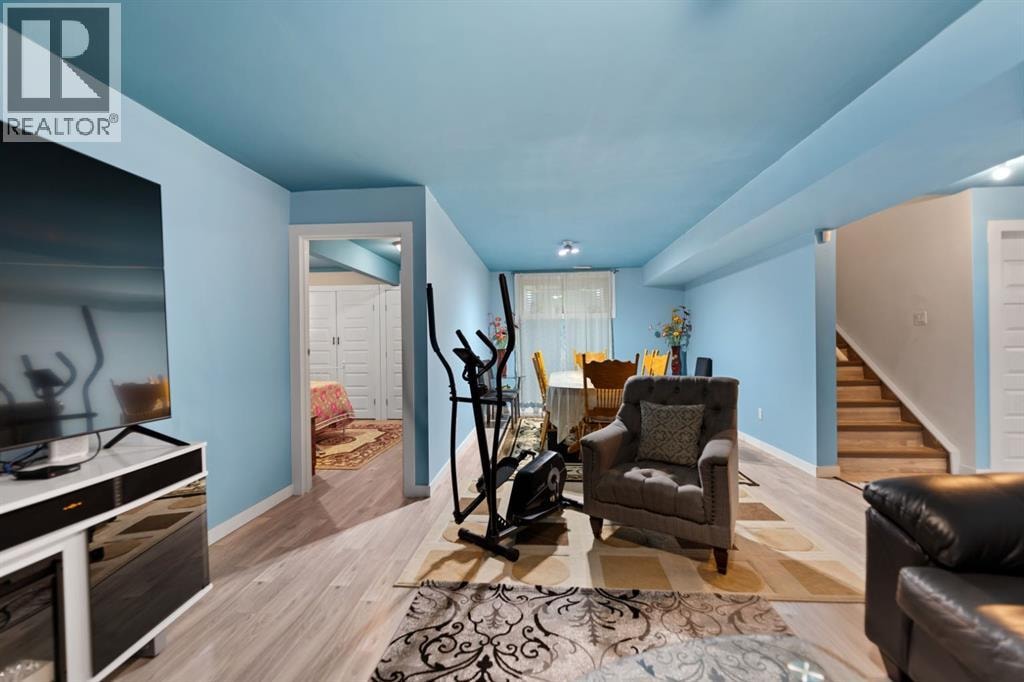 1402 price Road — photo 31