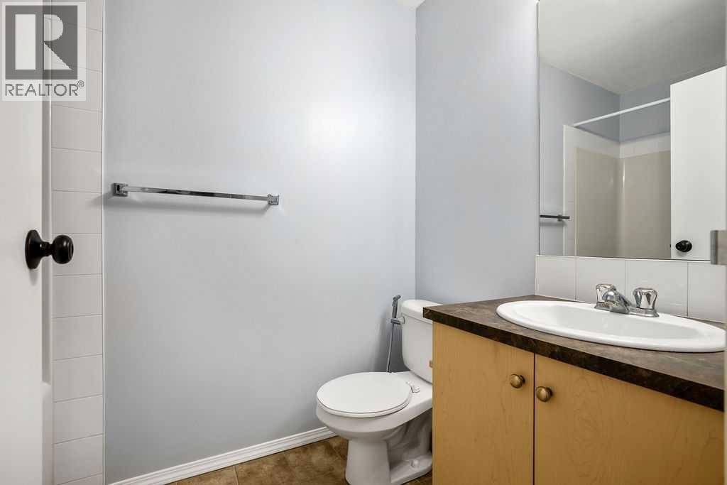 4301, 73 Erin Woods Court SE — photo 12