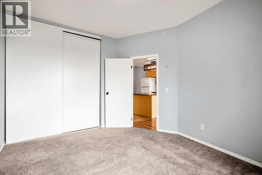 4301, 73 Erin Woods Court SE — photo 21