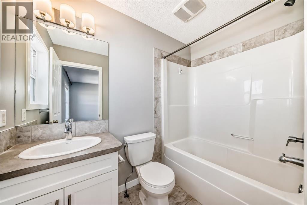 393 Legacy Boulevard SE — photo 23