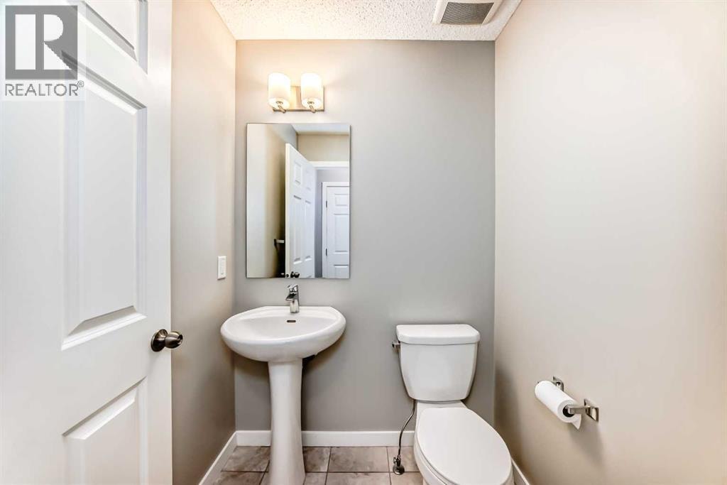 393 Legacy Boulevard SE — photo 17