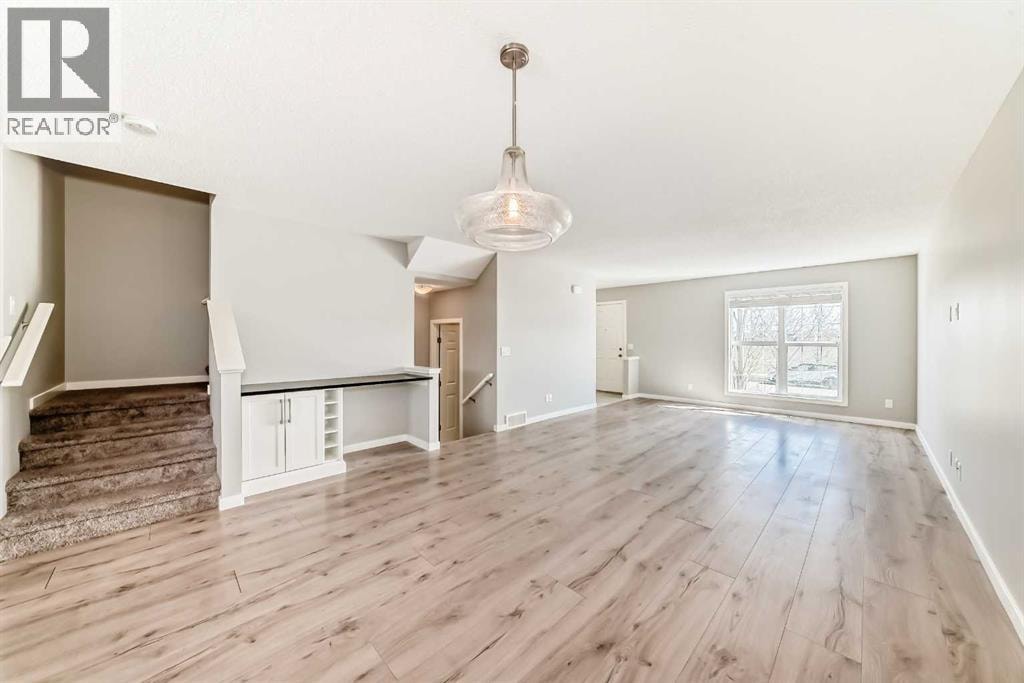 393 Legacy Boulevard SE — photo 7