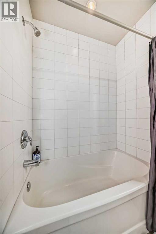 1068 Windhaven Close SW — photo 33