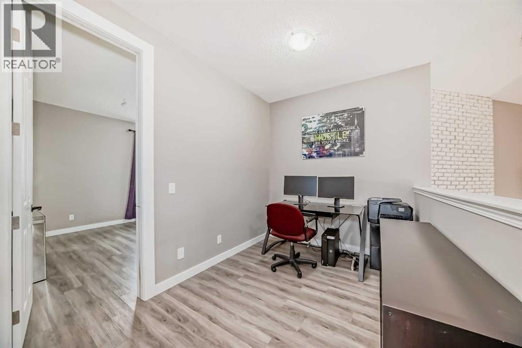 1068 Windhaven Close SW — photo 34