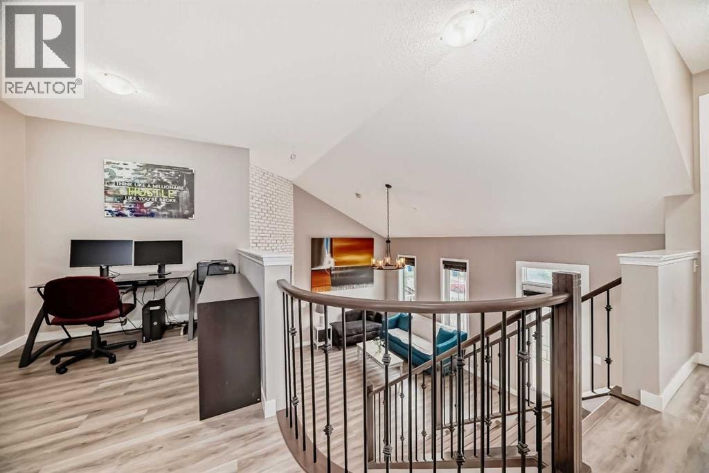 1068 Windhaven Close SW — photo 35