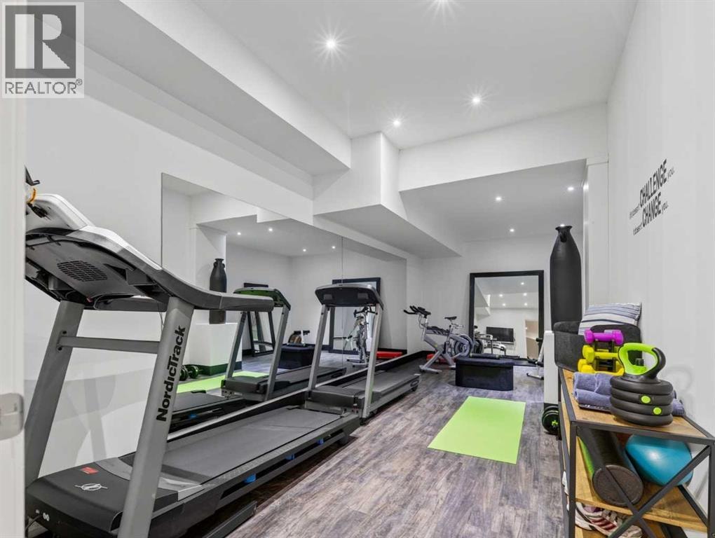 11 Elveden Place SW — photo 48