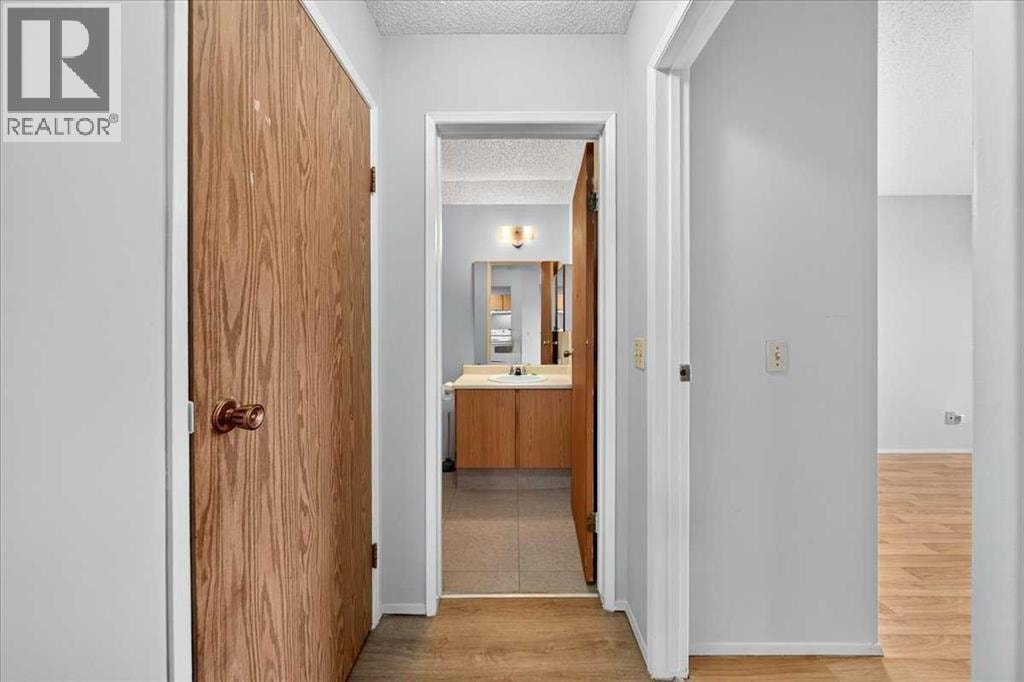 203, 1712 38 Street SE — photo 17