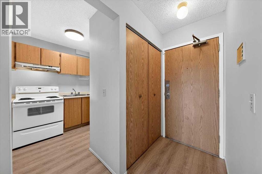 203, 1712 38 Street SE — photo 5