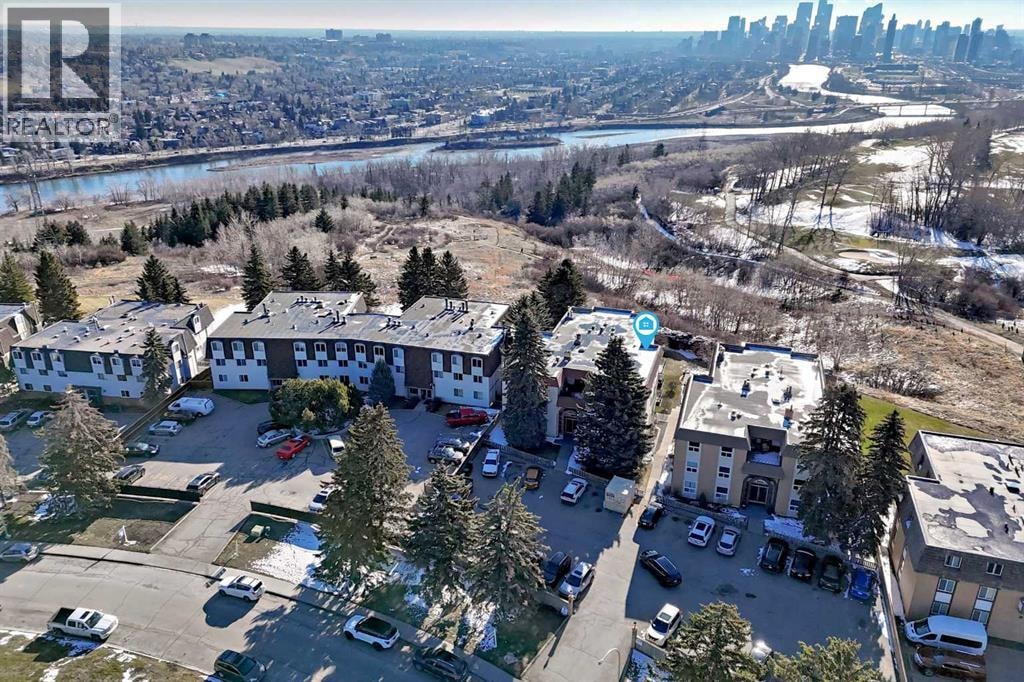 202, 520 Cedar Crescent SW — photo 43