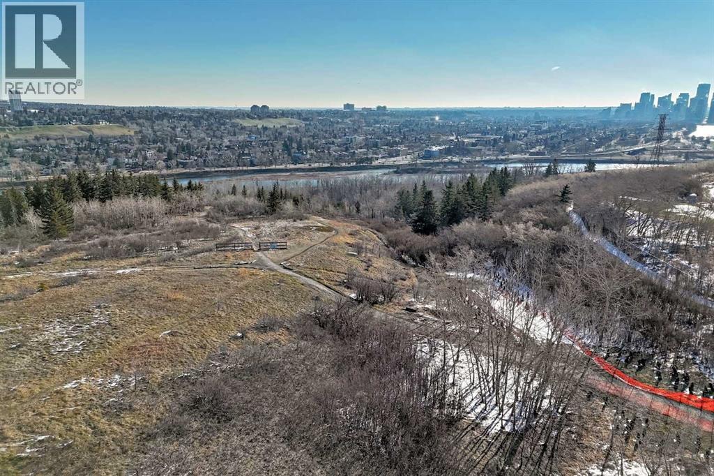 202, 520 Cedar Crescent SW — photo 47