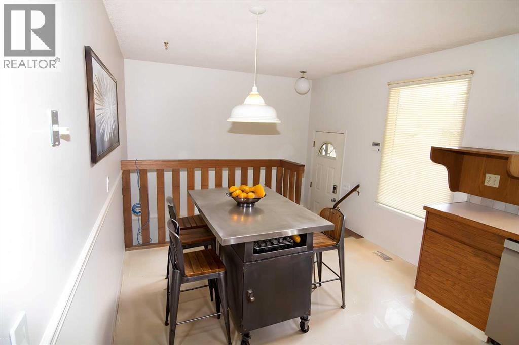 340 Templeton Circle NE — photo 18