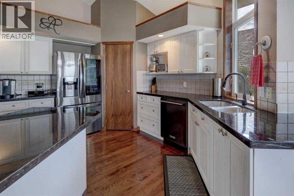 321 Gleneagles View — photo 19