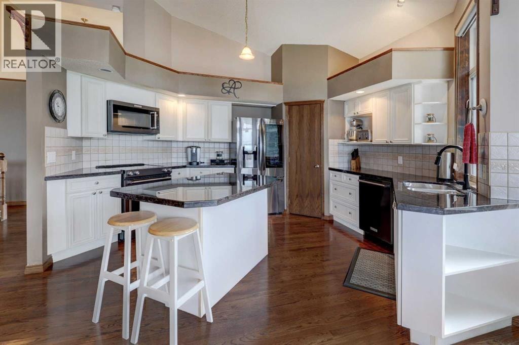 321 Gleneagles View — photo 17