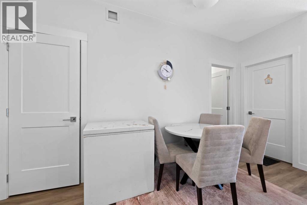2305, 55 Lucas Way NW — photo 16