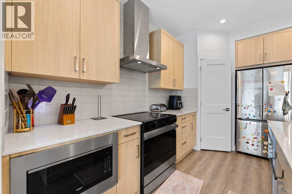 2305, 55 Lucas Way NW — photo 19