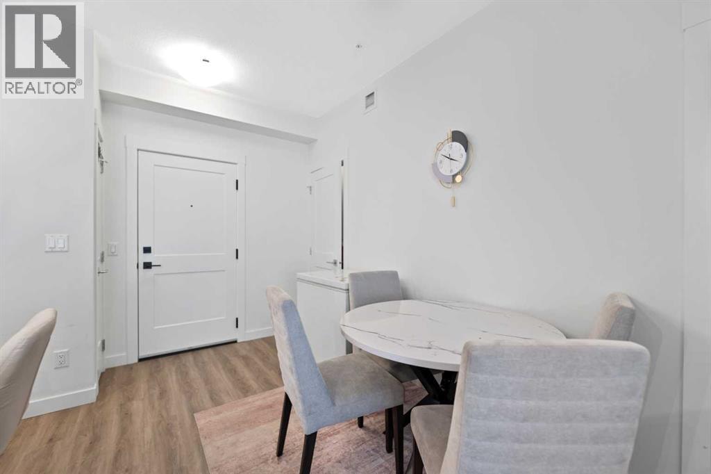 2305, 55 Lucas Way NW — photo 17