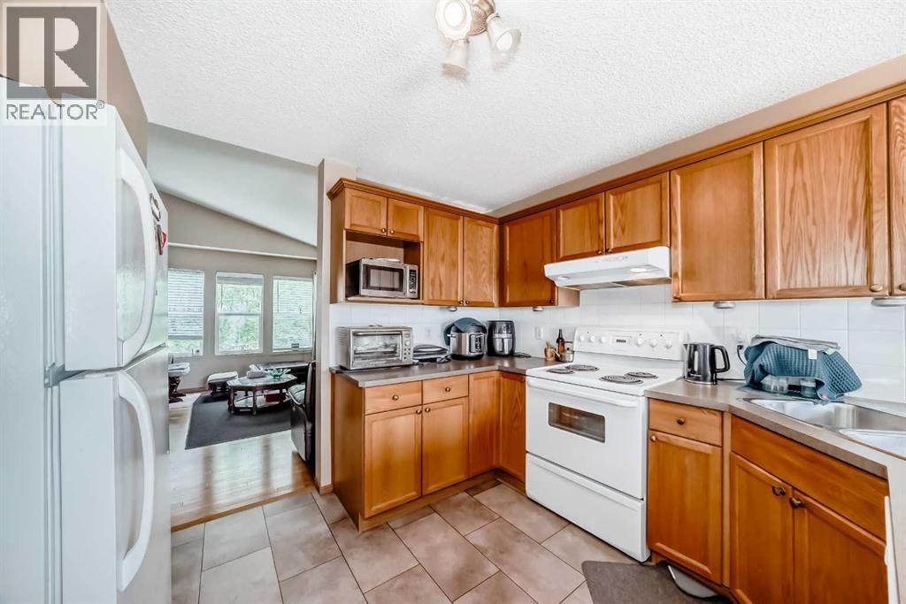 27 Covepark Drive NE — photo 11