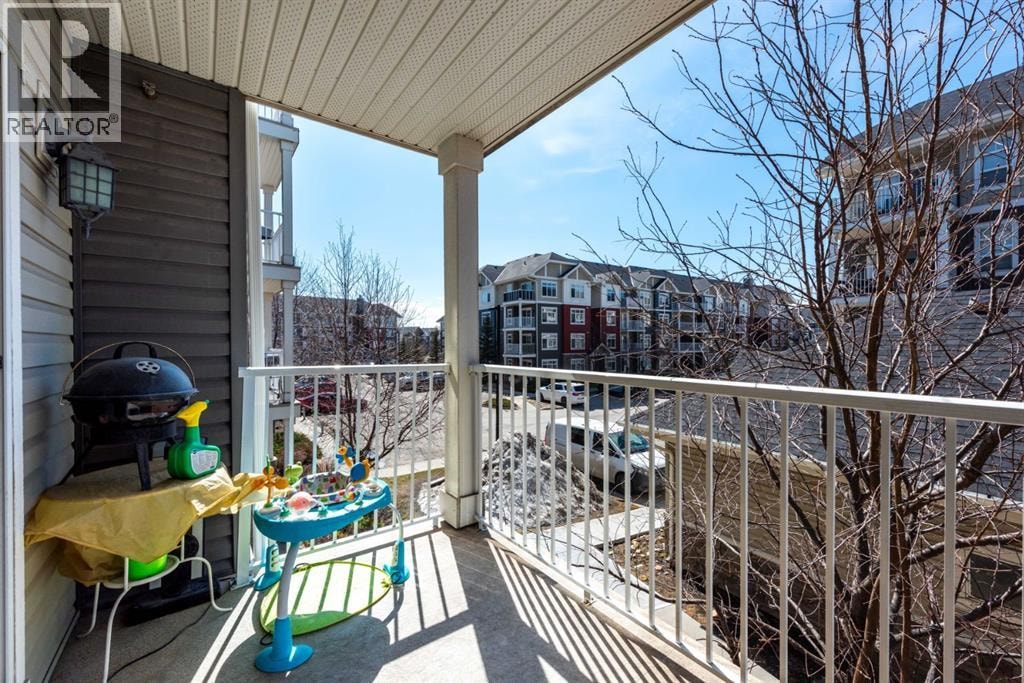 2207, 155 Skyview Ranch Way NE — photo 26