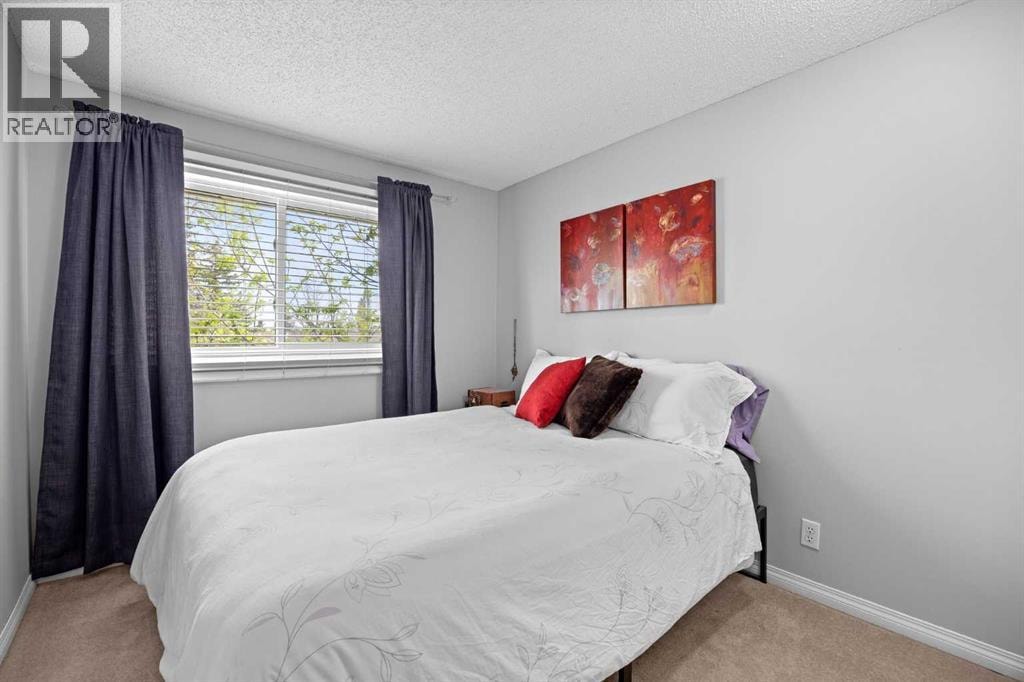 165 Woodmont Terrace SW — photo 26