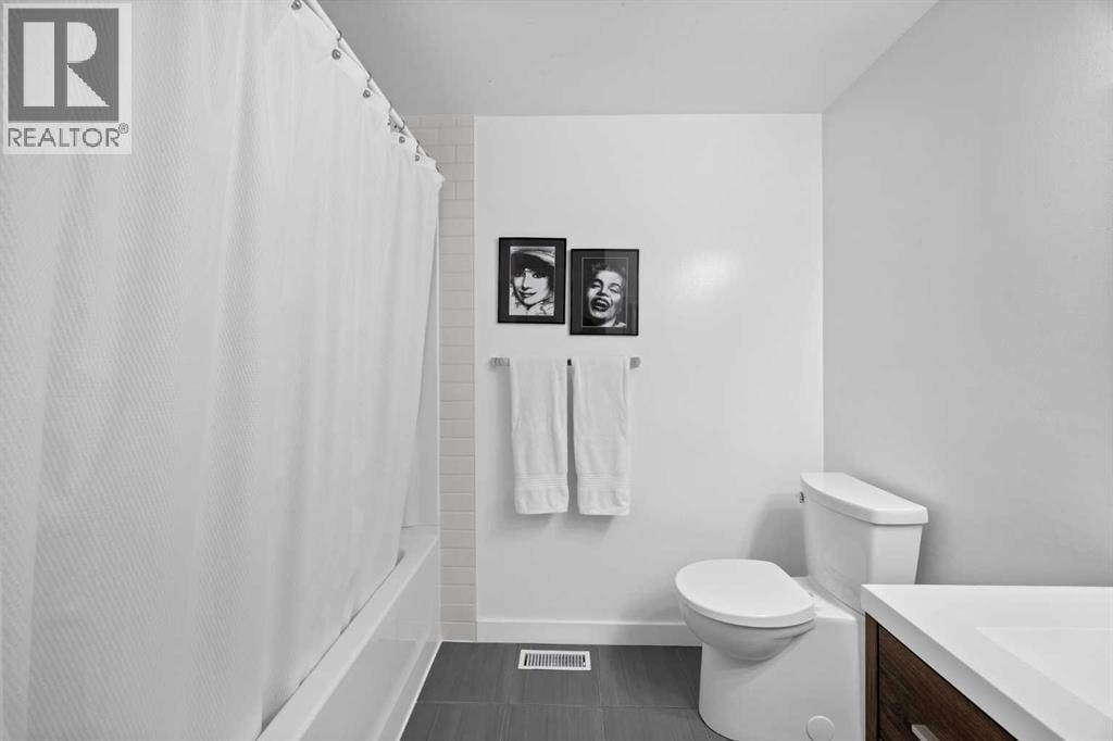 165 Woodmont Terrace SW — photo 24