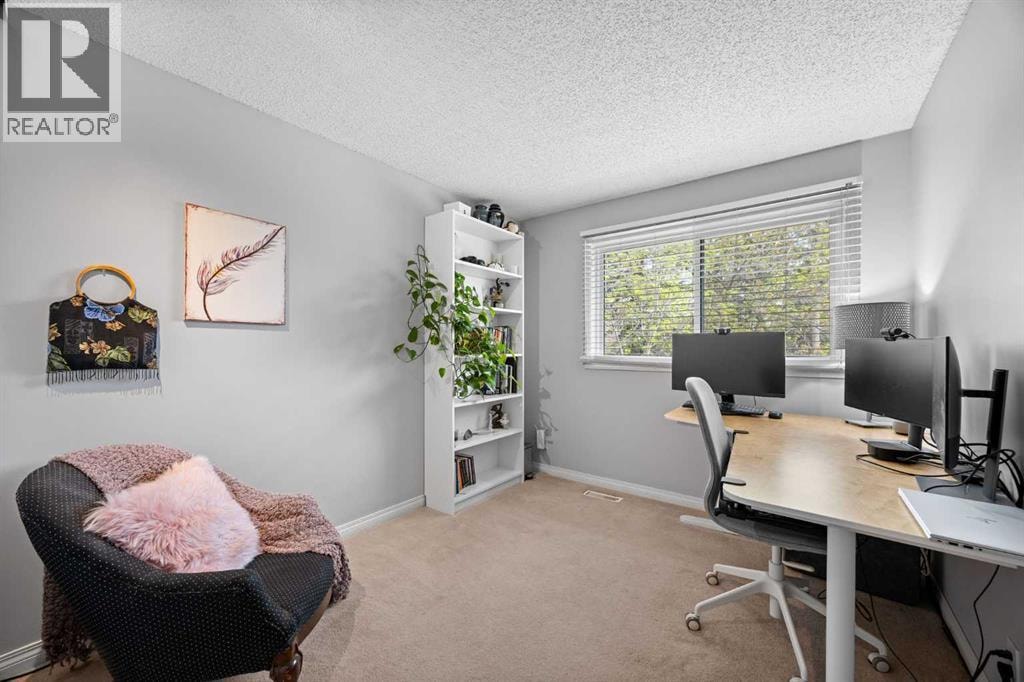 165 Woodmont Terrace SW — photo 25