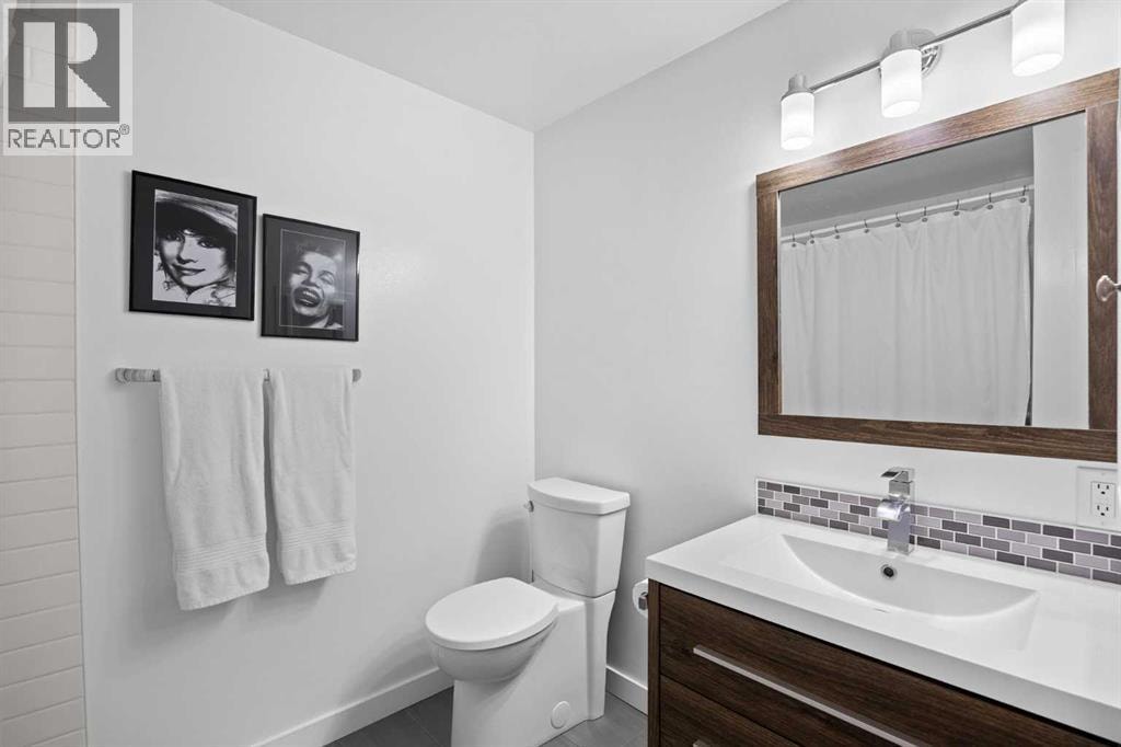 165 Woodmont Terrace SW — photo 23